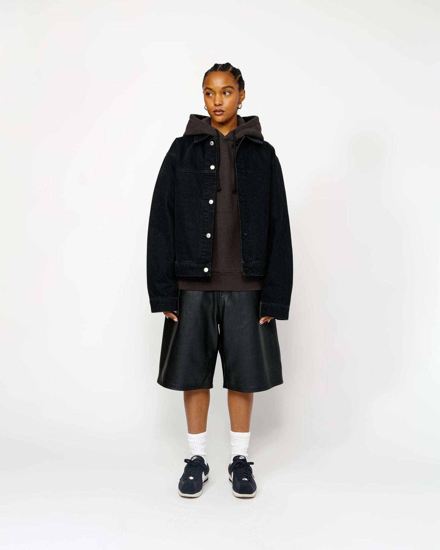 GRAND SHORT EN CUIR 