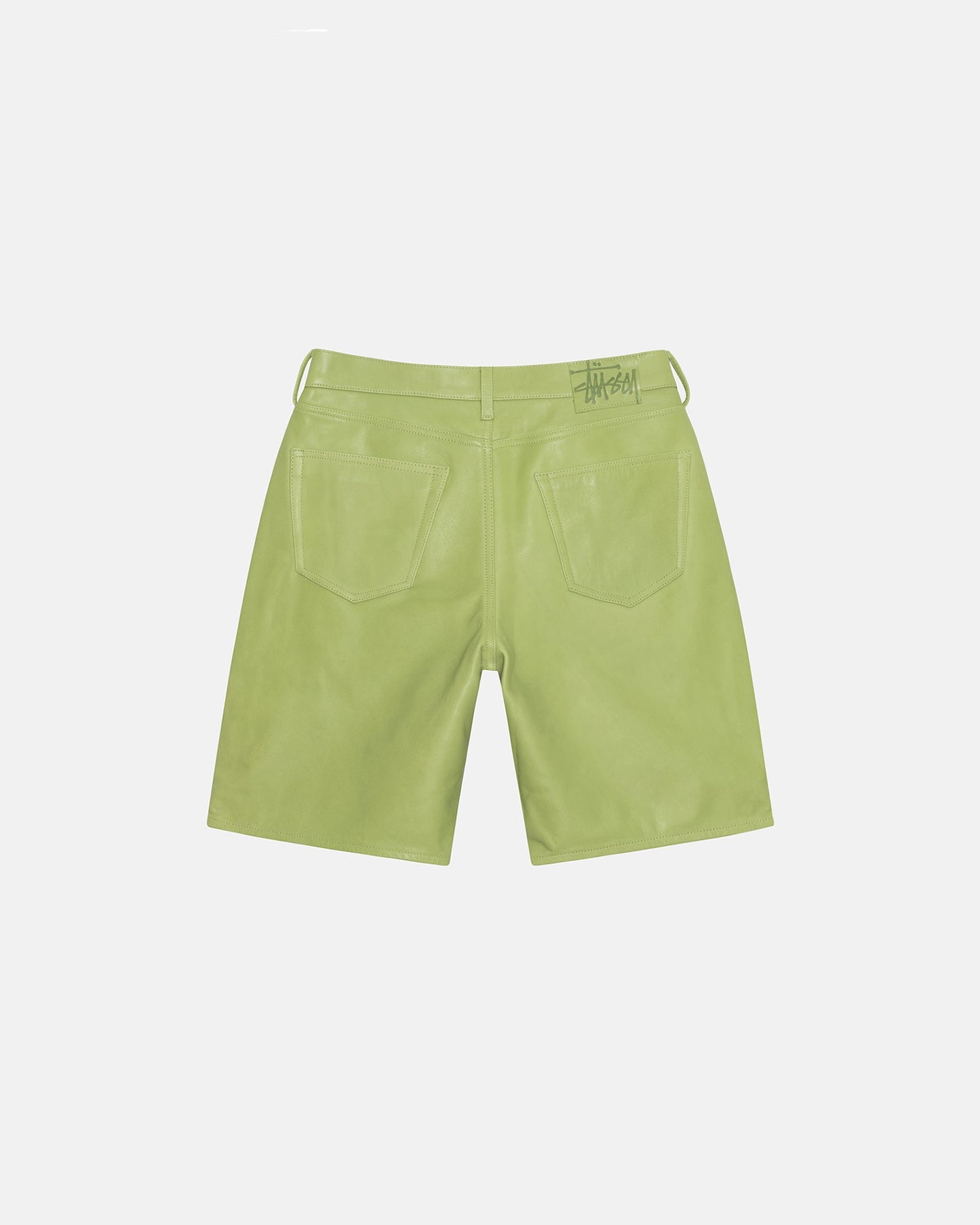 GRAND SHORT EN CUIR 