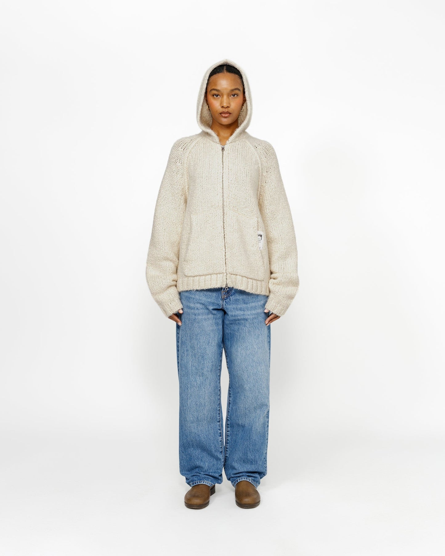 Grobgestrickter Kapuzenpullover mit Reißverschluss 