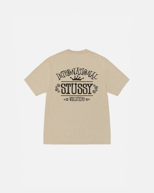 T-shirt teint en pigments dans le monde entier 