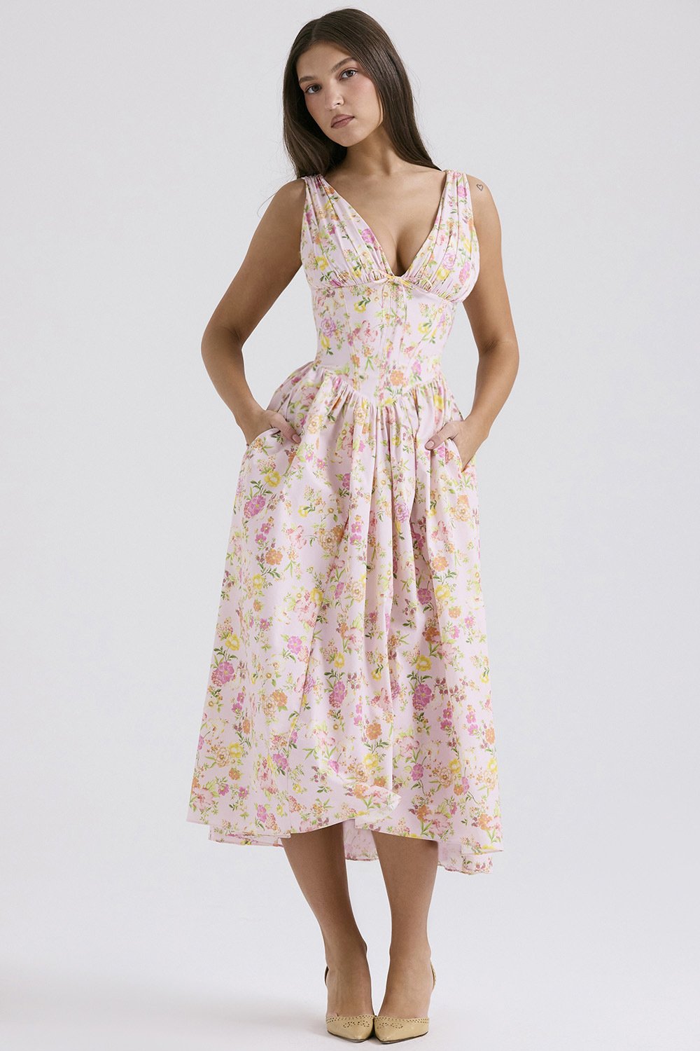Stilvolles Swing-Kleid mit Blumenmuster und V-Ausschnitt🌺Kaufen Sie 2, kostenloser Versand