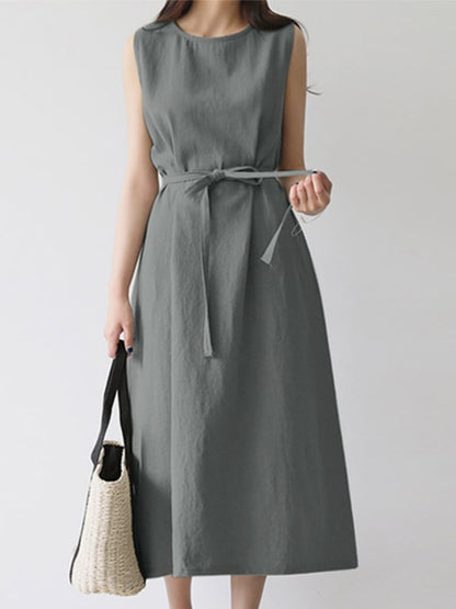 Lässiges, einfarbiges, ärmelloses Damenkleid mit O-Ausschnitt 