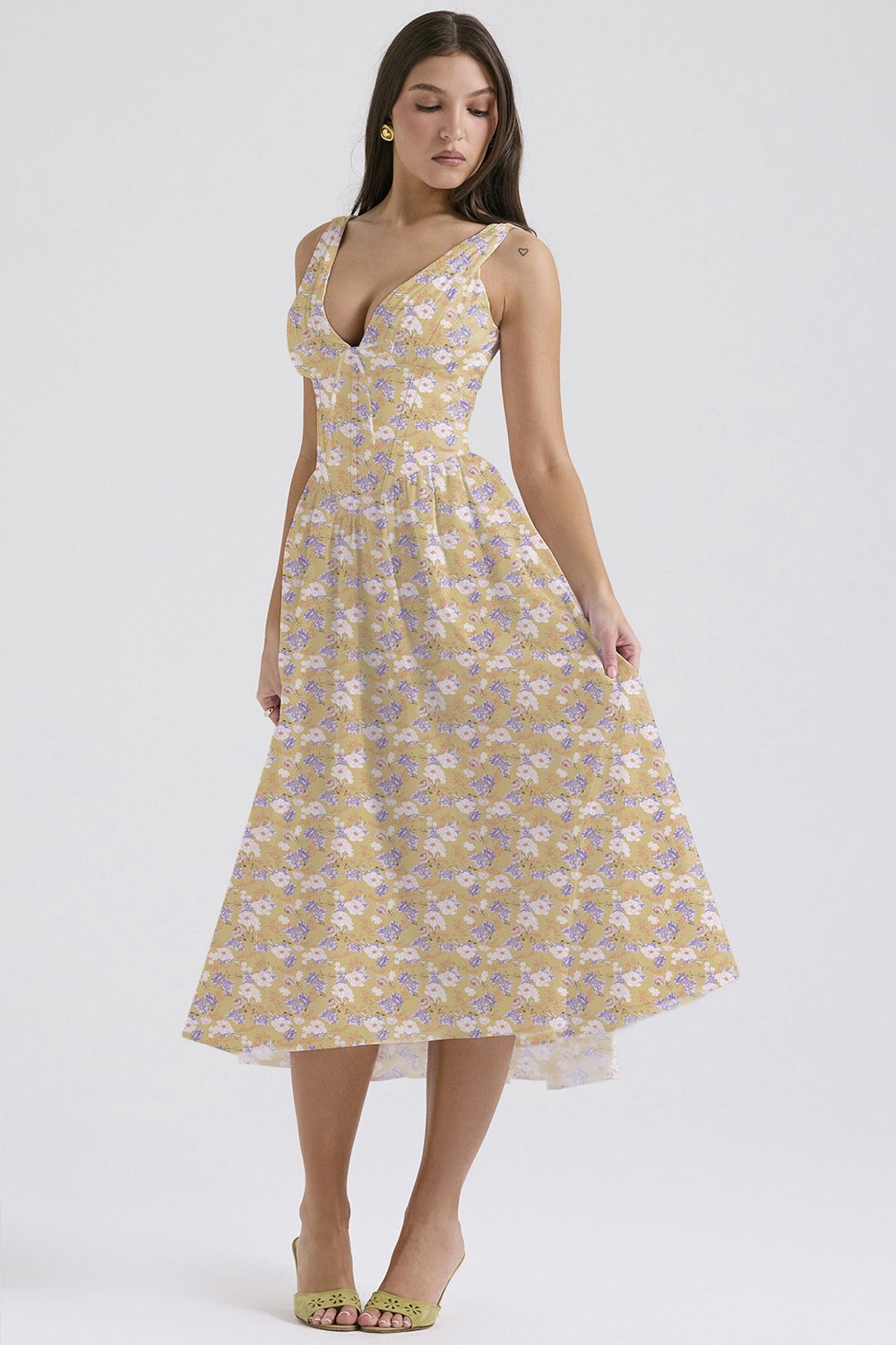 Stilvolles Swing-Kleid mit Blumenmuster und V-Ausschnitt🌺Kaufen Sie 2, kostenloser Versand