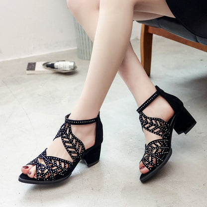 🔥VENTE FLASH 2024 -50 %🔥Sandales à talons épais ajourés pour femmes 