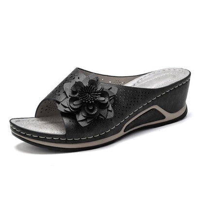 2023 Orthopädische Keilsandalen mit weicher Sohle und Massage 