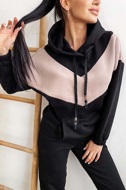 Damen Athleisure Sweatshirt mit Kapuze in Kontrastfarbe 